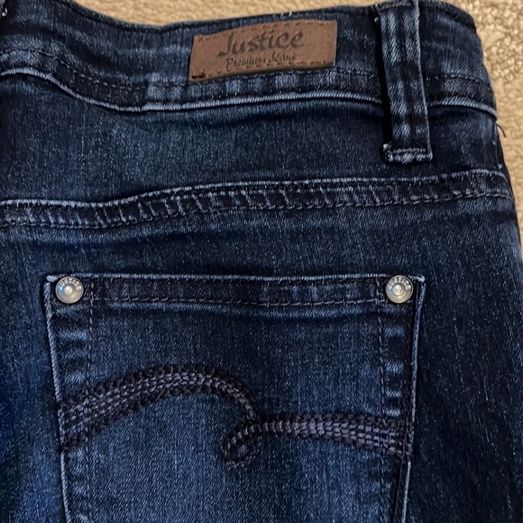 Jeans - Picture 8 of 10